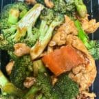 Best Chicken with Broccoli in Newport News, VA
